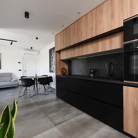 Luxury Apartment N Zadar Exterior photo